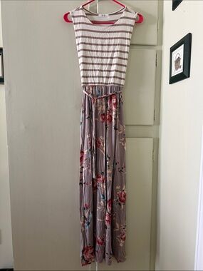 LUX & CO Maxi Dress